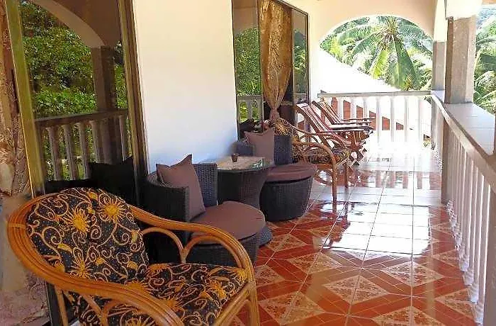 Linsen Self Catering