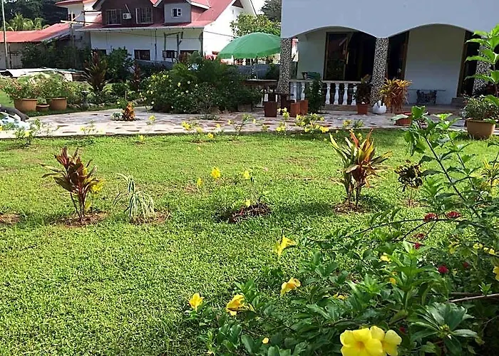 Linsen Self Catering