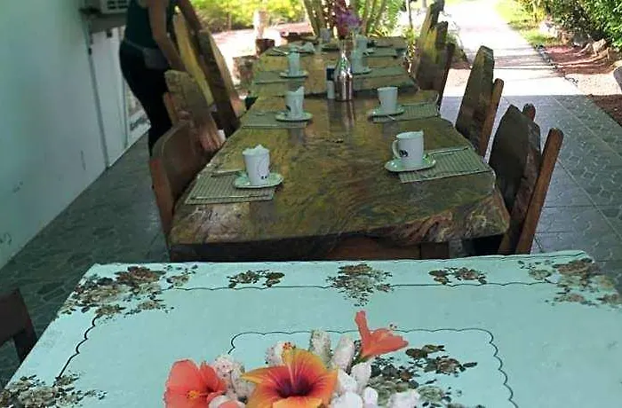 Linsen Self Catering 3* La Digue